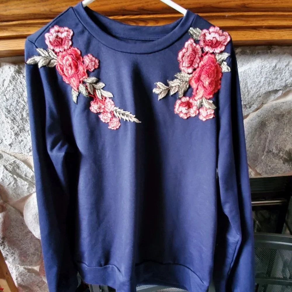 Blue Floral Embroidered Sweatshirt Romwe
